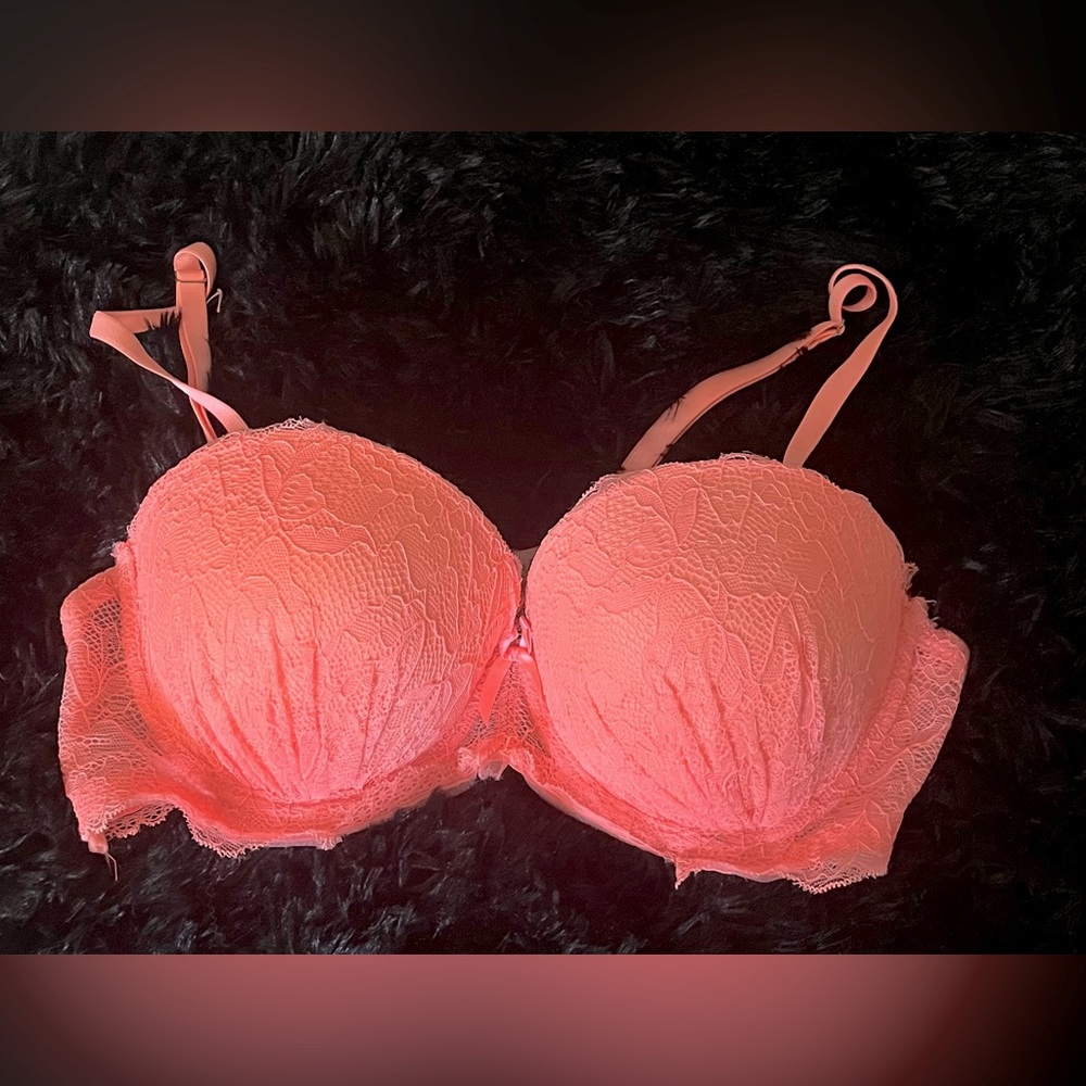 Pink Lace Push-Up Bra 36C Floral Lace Excellent Condition